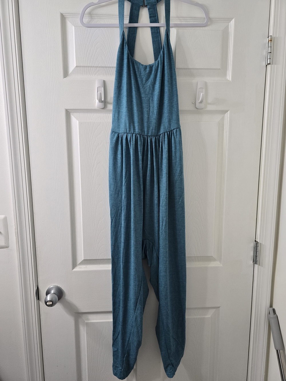 NWOT Halara Backless Twisted U Neck Side Pocket Jumpsuit - Large